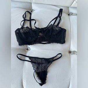 PINK LIPSTICK lingerie set